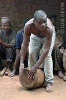 Bedzan Pygmy drum