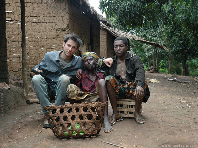 Old woman with a pipe, from Luis Devin's fieldwork in Central Africa (Bedzan Pygmies, Cameroon)