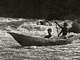 Moving on a pirogue (Bakola-Bagyeli Pygmies, Cameroon)
