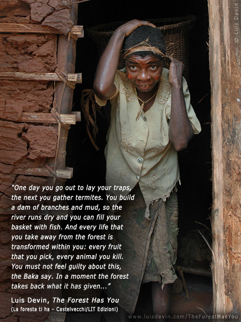 Leaving for the gathering, from Luis Devin's anthropological research in Central Africa (Baka Pygmies, Cameroon)